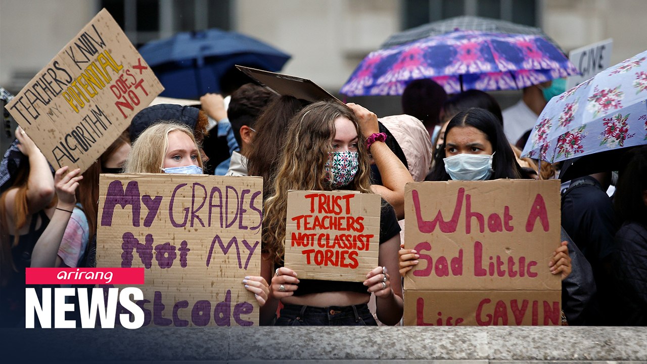 Students searching for answers amid pandemic-driven university admissions fiasco