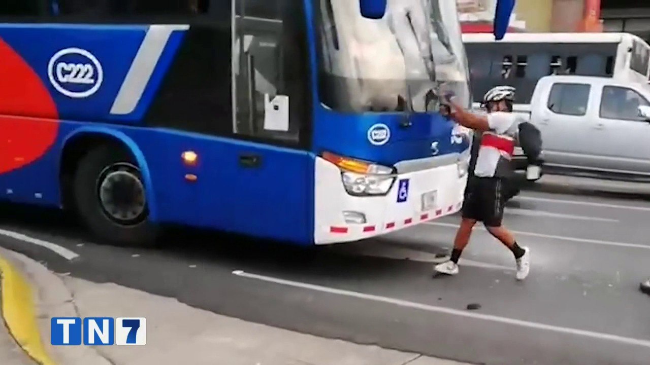 tn7-ciclista-reconoce-190820