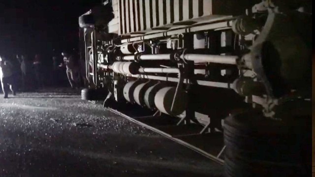 Bus overturned at Agra-Lucknow Expressway, 30 injured