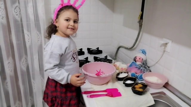 Puf puf Kabaran Hindistan Cevizli Kek Nasıl Yapılır | Sönmeyen kek | Kek Tarifleri