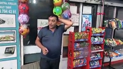 Arnavutköy'de ev ve işyerlerini su bastı