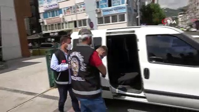 Evlere dadanan şahıs yakayı ele verdi