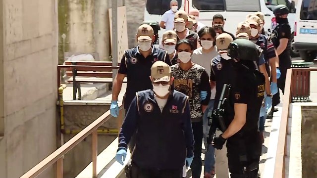 Bombalı eylem hazırlığındayken yakalanan DEAŞ şüphelisi adliyeye sevk edildi - BURSA