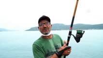 Olta balıkçıları yağışa rağmen 'rastgele' demeye devam ediyor - İSTANBUL