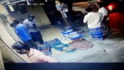 வடிவேல் காமெடியில் வருவது போல அரிசிக் கடையில் கைவரிசையைக் காட்டிய இளைஞர் - வீடியோ