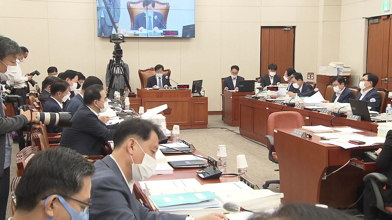 기재위, 김대지 국세청장 후보자 청문보고서 채택 / YTN
