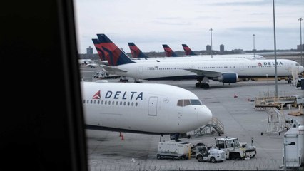 What the No-fly List Really Means for Travelers Who Refuse to Wear a Mask