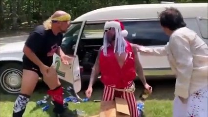 Sex Ferguson  is back (Doc Gallows and Karl Anderson)