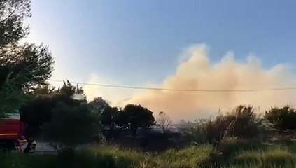Feu de Martigues : un hélicoptère bombardier d’eau sur place