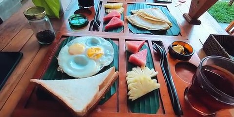 উবুদে চালিয়েছিলাম খাদ্য অভিযান !   ইতালিয়ান পিজ্জা থেকে শুরু করে বালিনিজ খাবার  !     #   Azad'sTechWorldPro #