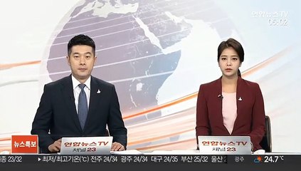 통합당 찾아간 최재성 정무수석 "영수회담 원활하게"