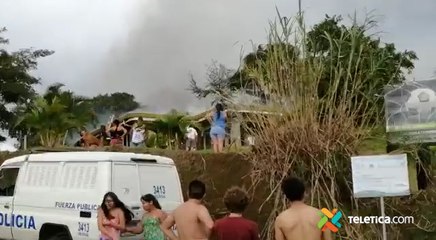 tn7-Vivienda es arrasada por las llamas en Naranjo de Alajuela-200820