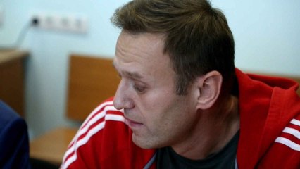 Alexei Navalny lucha por su vida en una UCI en Siberia tras ser envenenado