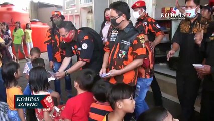 PP Bagi Sembako dan Semprot Disinfektan ke Panti Asuhan di Semarang