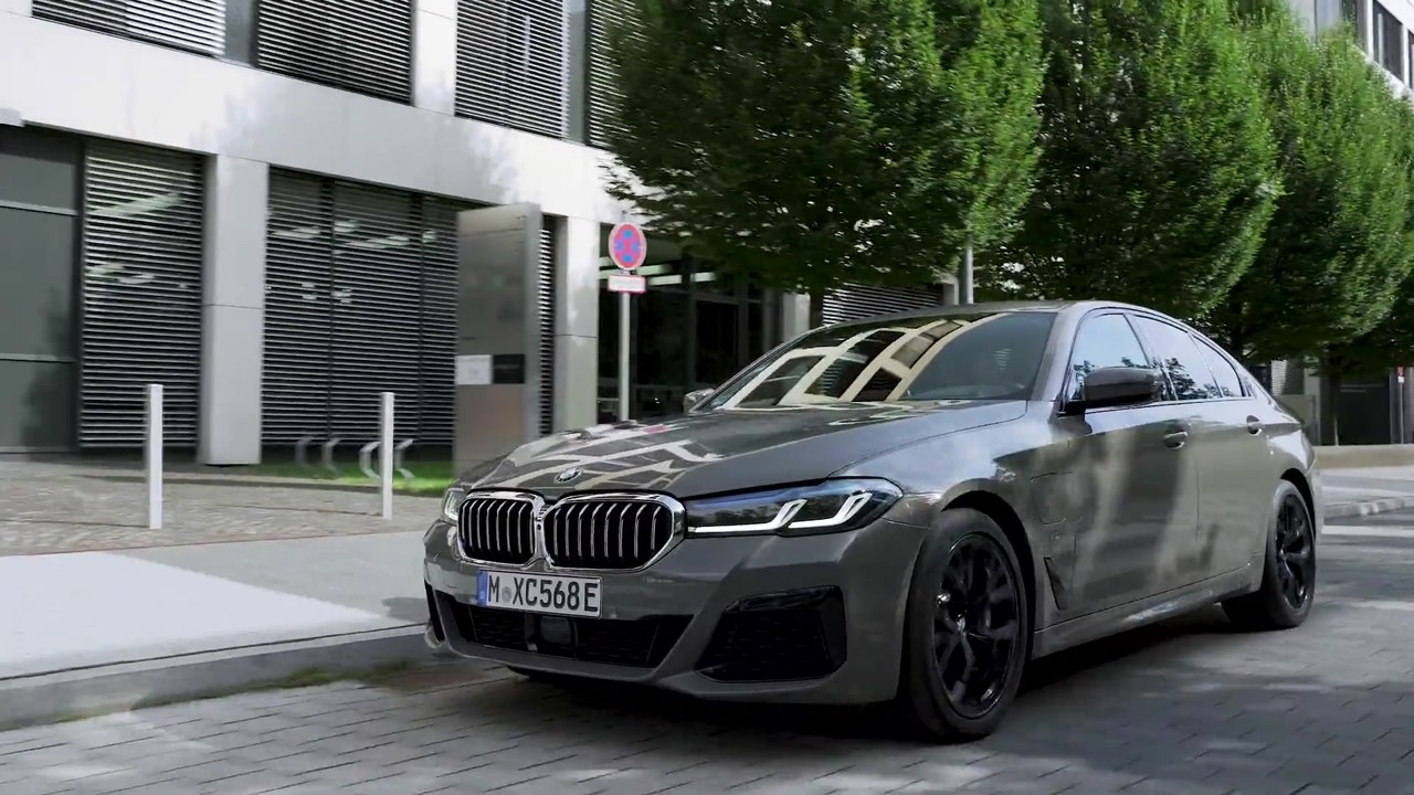 Die neue BMW 545e xDrive Limousine - Verschiedene Fahrmodi für maximale Effizienz je nach Einsatzprofil und Anforderung