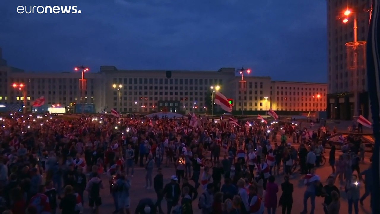 Machtpoker in Minsk - Opposition ruft Streitkräfte zum Seitenwechsel auf