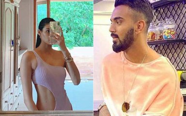 Athiya Shetty Posts A Sassy Picture in Cutout Swimwear; KL Rahul has the Best Response Ever _