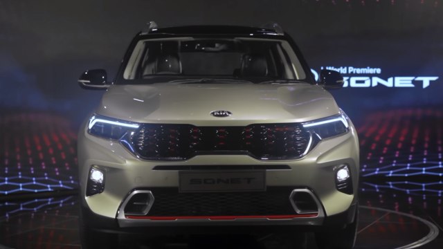 किया सॉनेट की बुकिंग हुई शुरू, उससे पहले जानें फीचर्स, वैरिएंट, इंजन