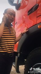 Đầu kéo howo 420 A7 sản xuất 2020 Màu Cam