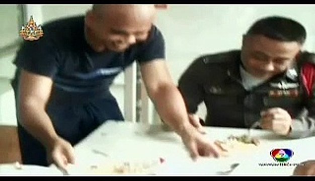 คดีเด็ด (2554) - ล้างจานดาวเทียม