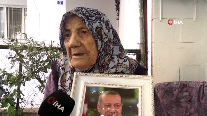 112 yaşındaki Güllü nine, Cumhurbaşkanı Erdoğan'a olan sevgisini böyle anlattı