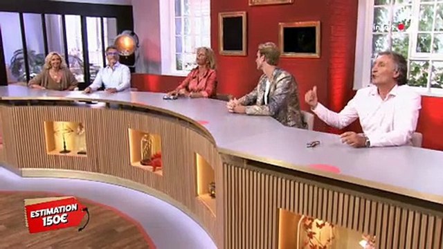 France 2 présente l'expert qui remplace Pierre-Jean Chalençon dans Affaires conclues : François-Xavier Renou