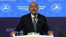 Süleyman Soylu: 'Şehit kanlarıyla kendimize vatan edindiğimiz bu ülkeyi; deprem oluyor, heyelan geliyor diye terk edemeyeceğimize göre bu toprağın kurallarına göre yaşamalıyız'