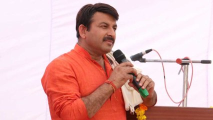 What Manoj Tiwari said on Rhea and her chat messages?