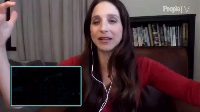 Joey King Recognized Her ‘Quarantine’ Co-star, Marin Hinkle, at Last Year’s Emmys: I Bit You!