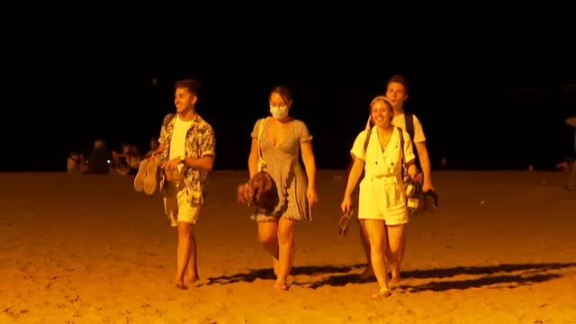 Los botellones: foco de contagio