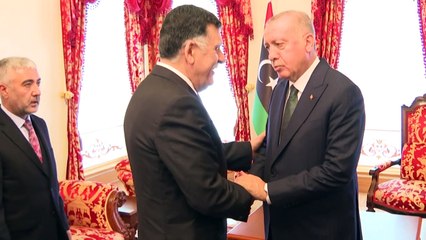 Cessar-fogo e promessa de eleições na Líbia