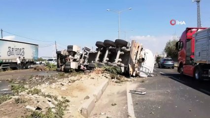 Turgutlu'da kimyasal madde yüklü tanker devrildi: 1 yaralı