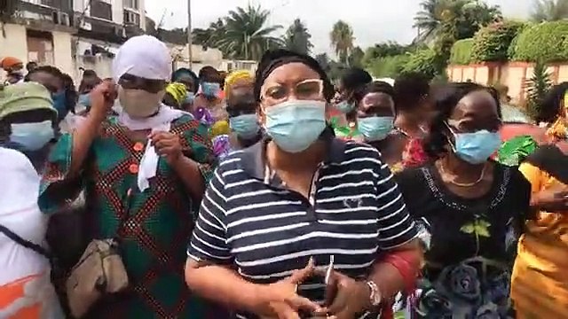 GRANDE MARCHE DES FEMMES DE L'OPPOSITION POUR DIRE NON AU 3e MANDAT D'ALASSANE OUATTARA.