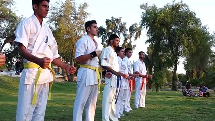 Atlet Taekwondo Irak Melanjutkan Latihan di Tengah Pandemi COVID-19