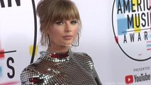 Taylor Swift Donates $30,000 To London Student