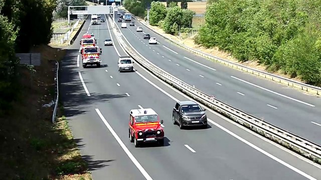 Colonne des véhicules du SDIS 71