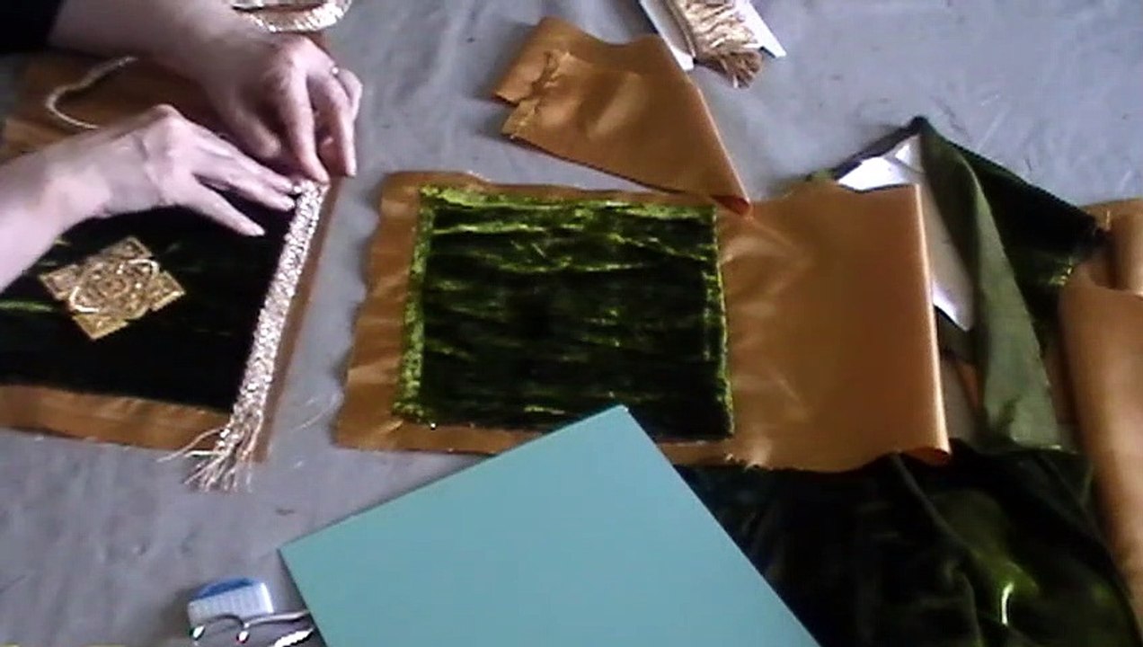 Green Pieces -- #2 Burse