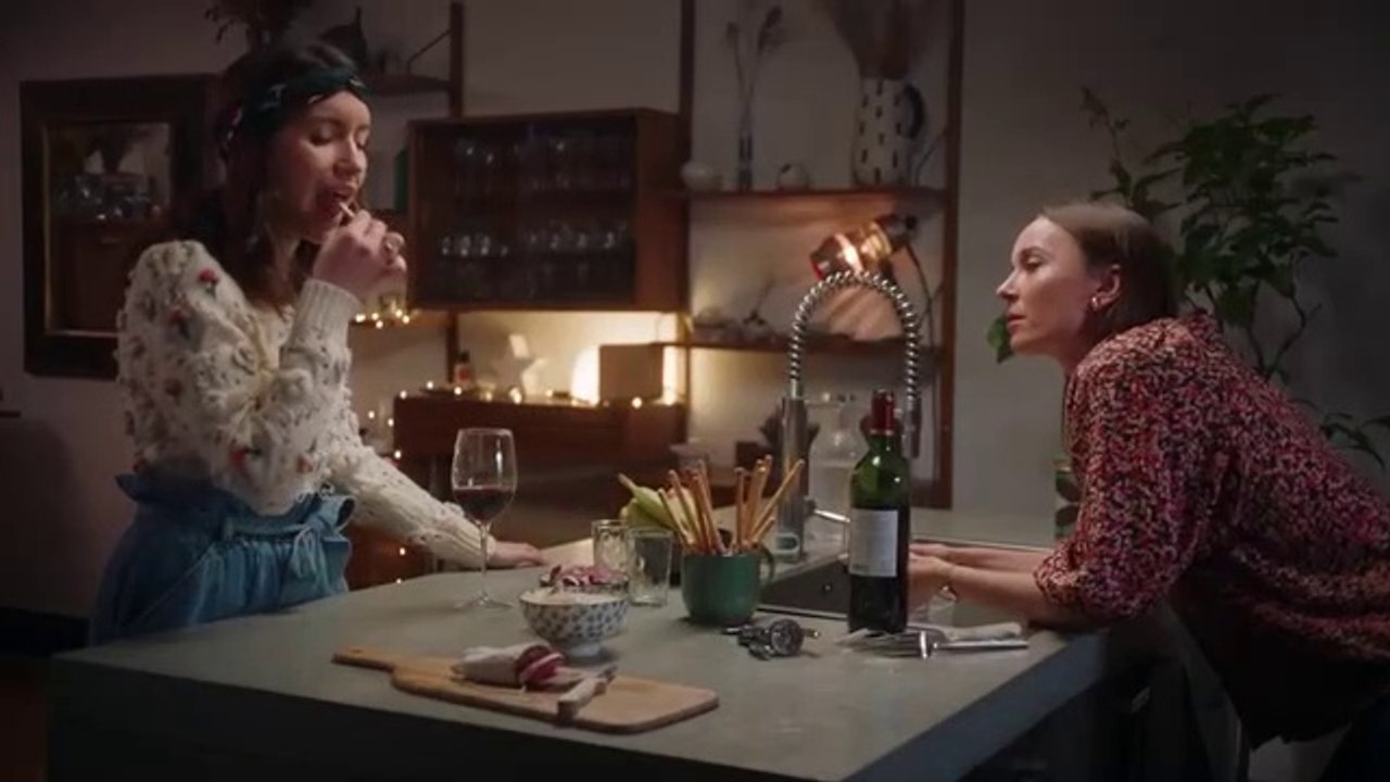 Ces pubs pour la chasse en france sont juste surréalistes