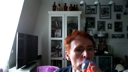 Wiwi égratigne "déprime hostile"