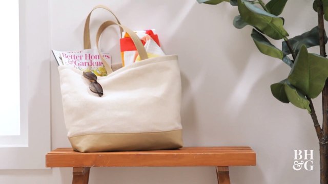 Make a DIY Canvas Tote Bag