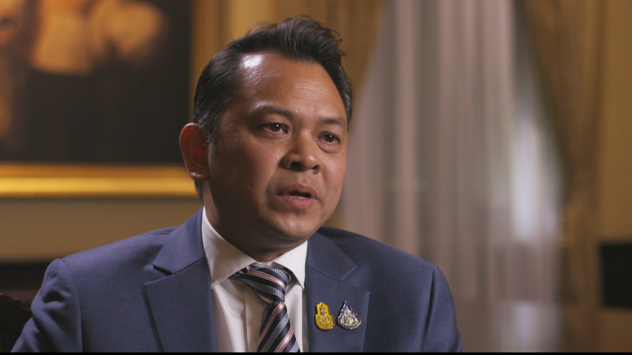 Thai student protests: Minister meets organisers