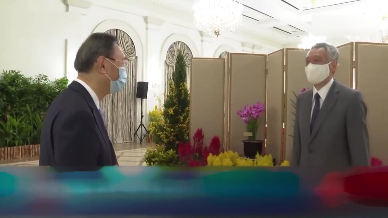 방한 앞서 싱가포르 간 양제츠...미중 갈등 속 우군 만들기? / YTN