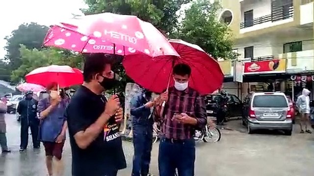 इंदौर: पहली बारिश ने खोली दावों की पोल, जिम्मेदार निकलें जायजा लेने