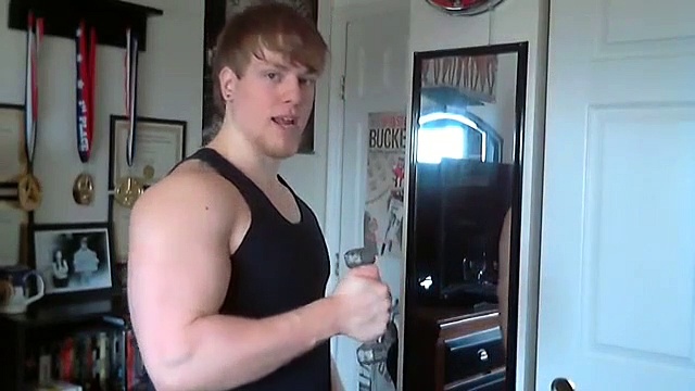 Shoulder Impingement – Rehab & Exercises