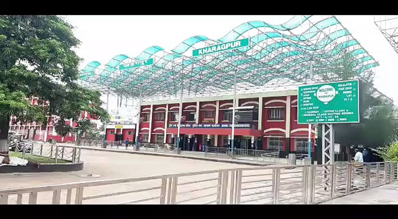 ক্রিকেট দুনিয়ায় “প্রাক্তন”, শহরের কাছে এখনো “হিরো