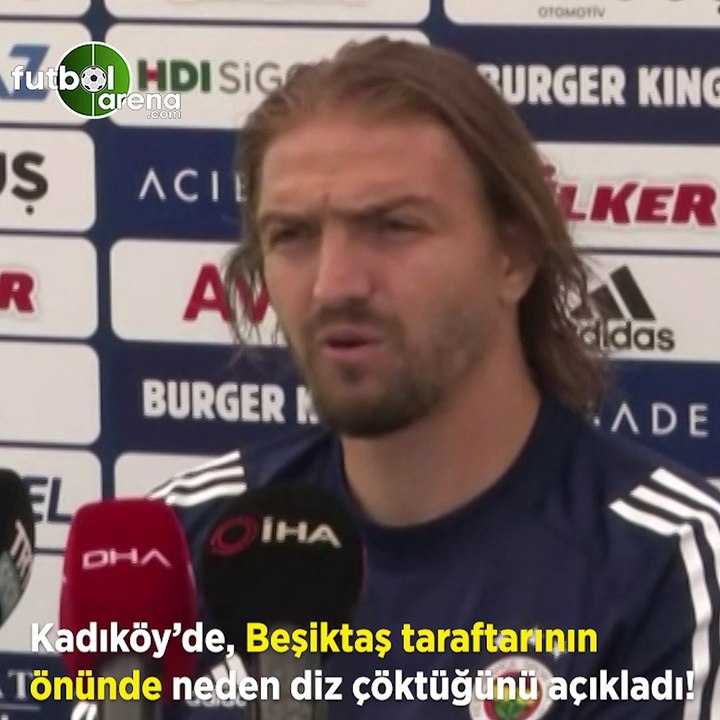 Caner Erkin, Kadıköy'de Beşiktaş taraftarının önünde neden diz çöktüğünü açıkladı!
