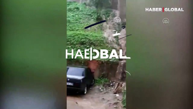 Giresun'da sitenin istinat duvarı çöktü