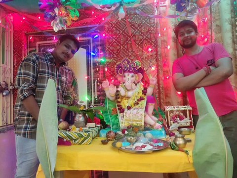 कोविड-19 के दौरान घर-घर विराजे गणपति