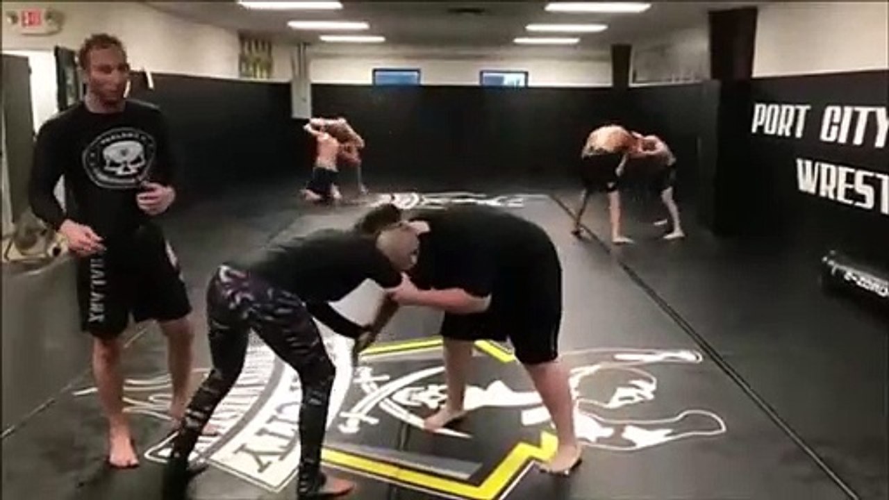 Quand ton entrainement MMA se termine très vite