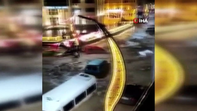 Giresun'un Dereli ilçesinde sel...Akkaya Deresi taştı, sel suları